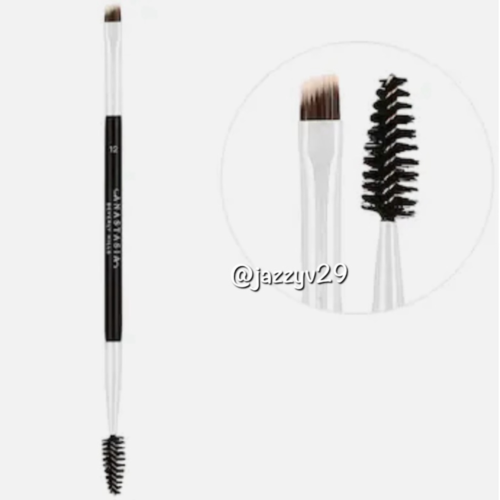 Anastasia Beverly Hills Brush 12 - Dual-Ended Firm Angled Brush